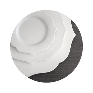Assiette de table en porcelaine fine blanche, style nordique minimaliste, élégante, avec logo personnalisé, pour mariage, vaisselle de luxe - Product Image 6