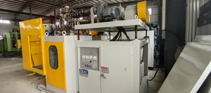 Akei 5 litros doble capa vista línea de tira parision controlador de segunda mano HDPE botella máquina de moldeo por soplado - Product Image 5