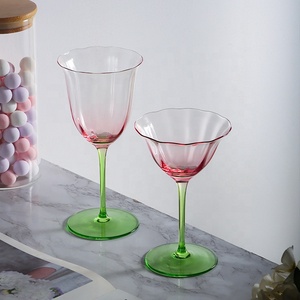 Luxe rétro Floral rose vert pulvérisation couleur rouge vin gobelet cristal eau <span class=keywords><strong>martini</strong></span> champagne Cocktail <span class=keywords><strong>verre</strong></span> tasse pour la fête - Product Image 3