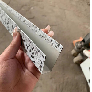 環境に優しい現代的なスチール製カービングボード壁張り防水耐火屋外ヴィラセキュリティブースサンドイッチパネル - Product Image 6