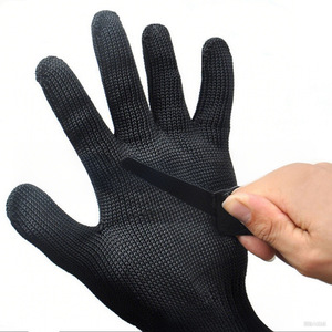 ถุงมือกันบาดแบบถัก สีดำ ระดับการป้องกัน 5 สำหรับงานรักษาความปลอดภัย - Product Image 2