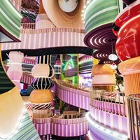 Parc de jeux dynamique pour enfants sur mesure, de haute qualité et à prix abordable – Solutions révolutionnaires de jeux intérieurs pour enfants