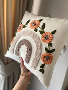 Idée de cadeau unique, housses de <span class=keywords><strong>coussin</strong></span> d'oreiller à aiguille, décor à la maison, <span class=keywords><strong>motif</strong></span> de fleurs de luxe pour décoration de chambre - Product Image 2