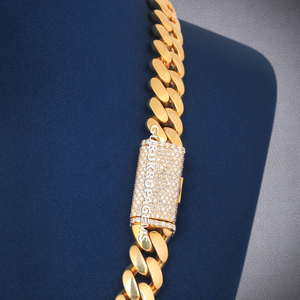 Chaîne de luxe personnalisée 13 mm style Hip Hop Miami Cuban Link en argent sterling 925 avec diamants Moissanite et fermoir glacé, cadeau de mariage - Product Image 2