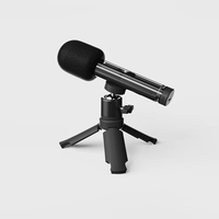 Microphone cravate sans fil double futuriste avec étui de charge transparent, Plug & Play pour iPhone et Android, idéal pour le streaming en direct