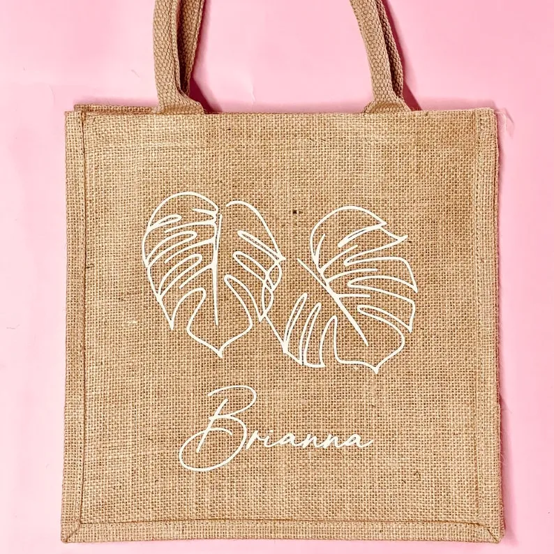 B181 Personalized Beach Jute Tote Bags Custom with Names Bridesmaid Gift Tote Bag for Beach Bachelorette Party