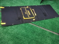Panneau solaire portable 400W pliable et durable, étanche IP68 pour les aventures en plein air, panneau solaire pliable ETFE CA-1020