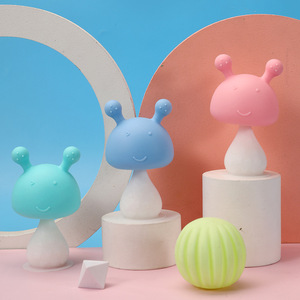 BSCI Factory OEM cheap Stand Up gift set BPA FREE Unisex Mushroom Silicone Teether Baby Pacifier Teething soft Toy Manufacturer