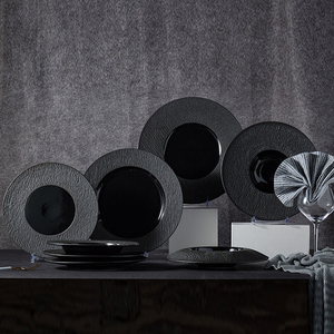 Plat rond de mariage de luxe personnalisé hôtel restaurant bord dentelle articles ménagers noir mat non émaillé petites assiettes en grès céramique - Product Image 2