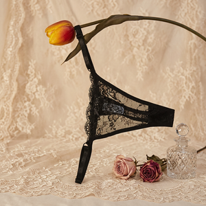 Culottes string noires en dentelle florale pour femmes, à taille basse, avec bretelles réglables, en maille transparente respirante, lingerie, vente en gros - Product Image 2
