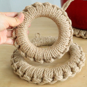 แผ่นรองหม้อทอจากหญ้าแฟลกซ์ ทรงกลม ป้องกันความร้อน ขนาดใหญ่ กลาง เล็ก ของตกแต่งบ้าน สีพื้น - Product Image 3