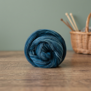 Usine directe haute qualité 100% laine mérinos hauts couleur bleue naturelle pour le tricot et le tissage - Product Image 3