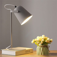 Lampe de table multicolore E27 Macaroon au design moderne Lumières décoratives d'intérieur pour la maison et l'hôtel Abat-jour en métal Éclairage de lecture simple