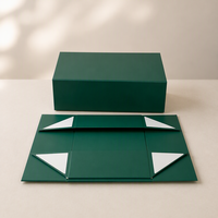 Boîte cadeau rigide pliable personnalisée avec gaufrage, emballage de luxe, carton gris recyclable, fermeture magnétique promotionnelle pour la vente au détail
