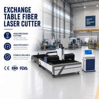 Découpeuse laser à fibre haute puissance avec table d'échange, refroidisseur et servomoteur HCFA pour la découpe de l'acier et de l'aluminium