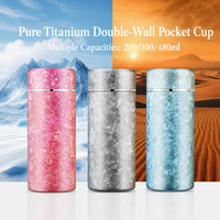 Bouteille d'eau sportive en titane pur pour hommes et femmes, idéale pour le fitness, les voyages et les sports.