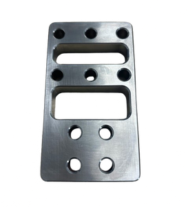 Placa Adaptadora/Placa Espaciadora de Acero Inoxidable Fresada por CNC Personalizada, Patrón de Múltiples Orificios con Dos Ventanas Rectangulares, OEM/ODM - Product Image 5