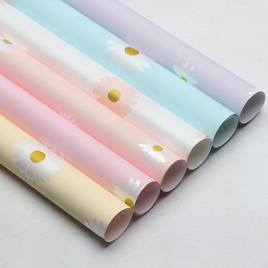Papel de Embrulho Floral Impermeável Grosso com Estampa de Margaridas para Atacado – Mais Vendido, Ideal para Buquês de Rosas e Arranjos DIY - Product Image 4