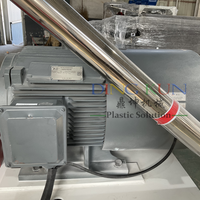 Ligne de production de plaques et de profilés en marbre artificiel PVC à vis conique double haute productivité 1220x2440mm pour panneaux muraux en PVC