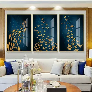 Fabrik Großhandel Wand kunst benutzer definierte goldene Tier Schmetterling Glasmalerei abstrakte Kristall Porzellan Malerei