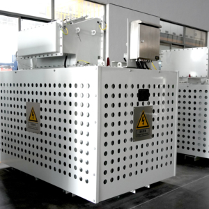 Transformador de Distribución de 1250 kVA Sumergido en Aceite, Transformador Aislado en Aceite de 11 kV, Transformador de Potencia Reductor de 33 kV - Product Image 1