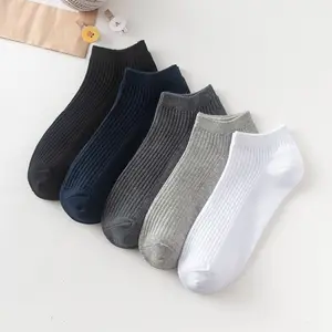 Bequeme atmungsaktive Baumwolle Unsichtbare Söckchen Luxus Unisex Lieferanten Socke für Männer