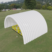 Tente gonflable d'abri de structure de bâtiment de dôme d'air de sports de la publicité de qualité commerciale pour des parcs à thème