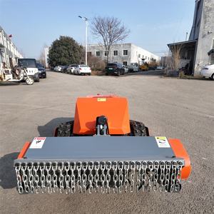 آلة قص الأعشاب الزراعية المجنزرة ذات التحكم عن بعد من LAWNIO، قادرة على توفير خدمات مخصصة لجميع التضاريس - Product Image 4