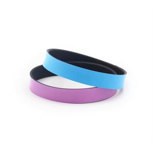 Pulsera de silicona con letras impresas, brazalete de goma con logo personalizado, pedido al por mayor, temática musical, uso diario - Product Image 1