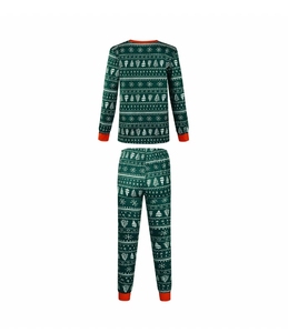Novos Conjuntos de Pijamas de Natal Estampados em Duas Peças com Padrão de Desenho Animado Verde para Família - Product Image 6