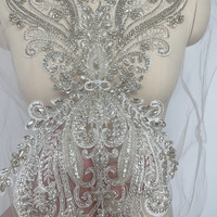 Nouveau design fait à la main strass broderie appliques patchs coudre sur les cols pour robe de mariée