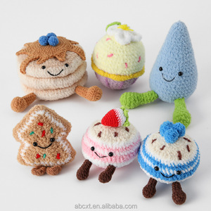 Petit mignon 10cm gâteau forme jouet fait à la main Crochet gâteau <span class=keywords><strong>d</strong></span>écoratif pour pâtisserie - Product Image 1