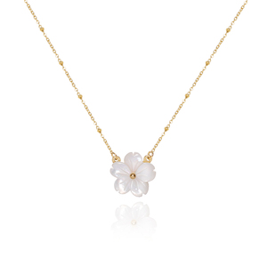 Collier pendentif fleur coquillage délicat plaqué or 18 carats, style vintage, en acier inoxydable, 18 pouces, pour anniversaires - Collection Été 2024 - Product Image 3