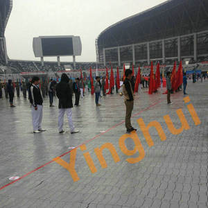 Venta al por mayor de pisos deportivos de material PP ligero de uso liviano de extensión segura para conciertos de tenis al aire libre construcción para eventos deportivos - Product Image 6