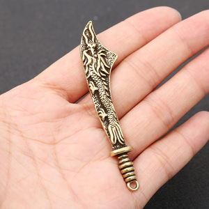 Colgante de espada de dragón de bronce antiguo, colgantes temáticos de aleación de cobre para regalo, amuleto de moda unisex - Product Image 4