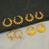 Boucles d'oreilles en acier inoxydable en gros, style luxe Old Money, créoles texturées feuille de laurier, bijoux élégants en or, cadeau pour elle