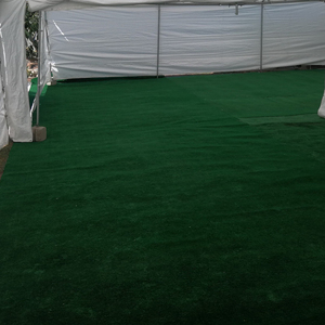 Tapis d'herbe pour le <span class=keywords><strong>camping</strong></span> en plein air, les événements, la décoration verte, les murs de mariage, le toit, l'herbe verte - Product Image 3