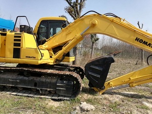 Excavadora Komatsu Avance PC120 de 12 Toneladas Usada, Máquina Hidráulica sobre Orugas con Motor Cummins y Bomba Hidráulica - Product Image 5