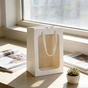 Bolsas de Papel Portátiles con Ventana de Plástico Ecológicas con Logotipo Impreso Personalizado, Asas para Bolsas de Regalo Promocionales, Bolsas Blancas Transparentes - Product Image 6