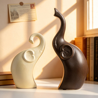 Ensemble de 3 figurines d'éléphants en céramique abstraites modernes, statue de famille d'éléphants minimaliste pour la décoration de la maison, de la bibliothèque ou de la table, cadeau de déménagement