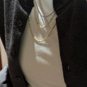 Collier à franges en argent pur S925 pour femmes, design élégant et polyvalent avec des perles - Product Image 3