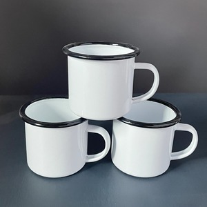 <span class=keywords><strong>Tasse</strong></span> à café de feu de camp émaillée jaune de 350ml avec logo <span class=keywords><strong>personnalisé</strong></span> réutilisable classique vintage moucheté <span class=keywords><strong>tasse</strong></span> de camping portable - Product Image 1