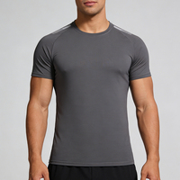 T-shirt sportif pour homme, coupe classique, col rond, manches courtes, séchage rapide, léger, extensible dans quatre directions, respirant, 100 % polyester
