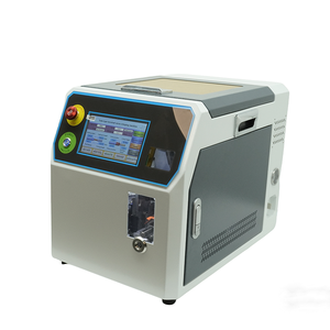 Machine à dénuder, tordre et sertir les fils à performance stable, opération en une seule étape pour le traitement des fils de 16 mm² - Product Image 2