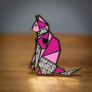 Kleurrijke Chinese fabrikant op maat ontworpen logo metalen zinken legering ijzeren spuitgietbadge broche pin zacht hard emaille revers pins - Product Image 1