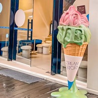 Sculpture de crème glacée personnalisée en fibre de verre, statue de dessert sucré pour la décoration des cafés et des magasins alimentaires