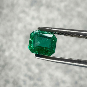 Émeraude naturelle zambienne 0,45 ct, taille octogonale, pierre précieuse verte non montée pour bague sur mesure, pendentif et bijoux de luxe - Product Image 1