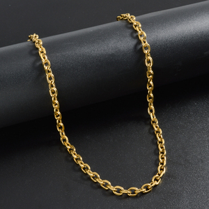 Colliers personnalisés élégants, brillants, plats, entrelacés, robustes, en acier inoxydable plaqué or 18 carats, pour femmes, pour cérémonies, occasions décontractées et fêtes, durables. - Product Image 5