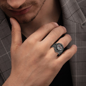 YILUN 925 in argento Sterling anello testa di leone Punk <span class=keywords><strong>Rock</strong></span> gioielli occhi rossi CZ antico placcatura in argento unico stile gotico gioielli anello - Product Image 4