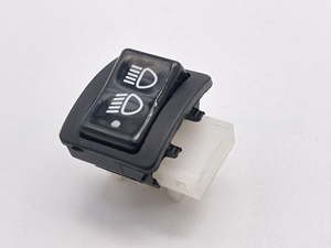 Accessoires pour motos, interrupteur pour moto/vélo électrique, interrupteur de phare à trois positions Xiao Sha 50, cinq interrupteurs principaux - Product Image 6